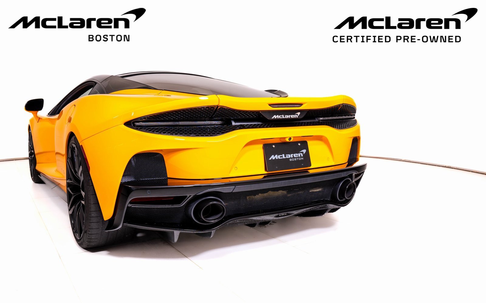 Used 2023 McLaren GT image 10
