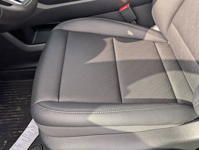 New 2026 Chevrolet Equinox LT w/ Convenience Package II image 23