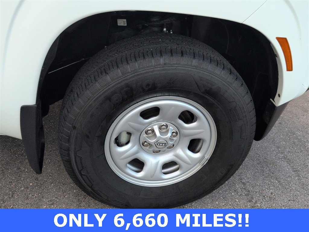 Used 2024 Nissan Frontier S w/ Technology Package image 35