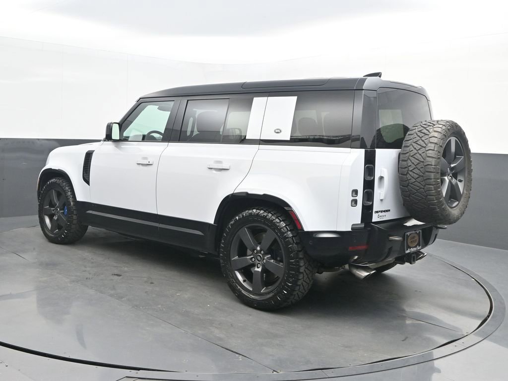 Used 2022 Land Rover Defender 110 V8 image 9