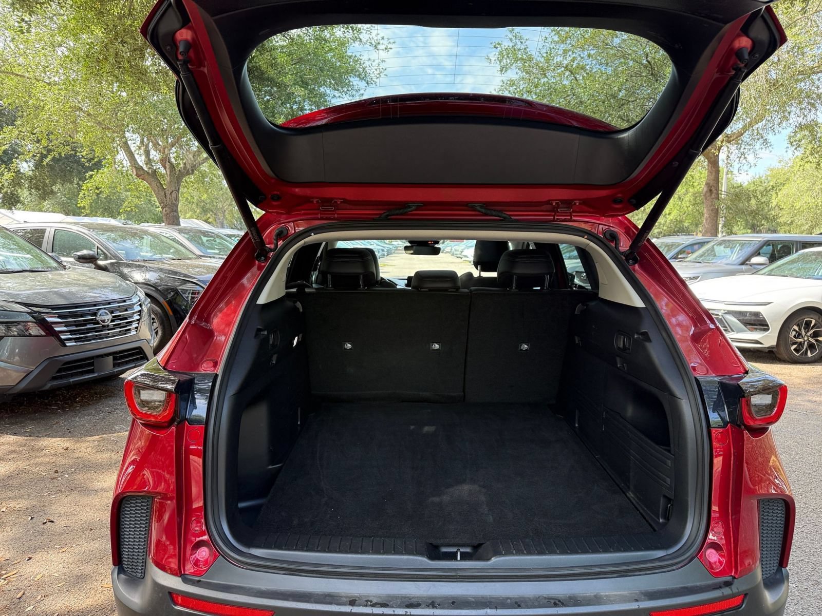Used 2025 MAZDA CX-50 2.5 Hybrid w/ Premium Plus Pkg AWD/4WD image 30