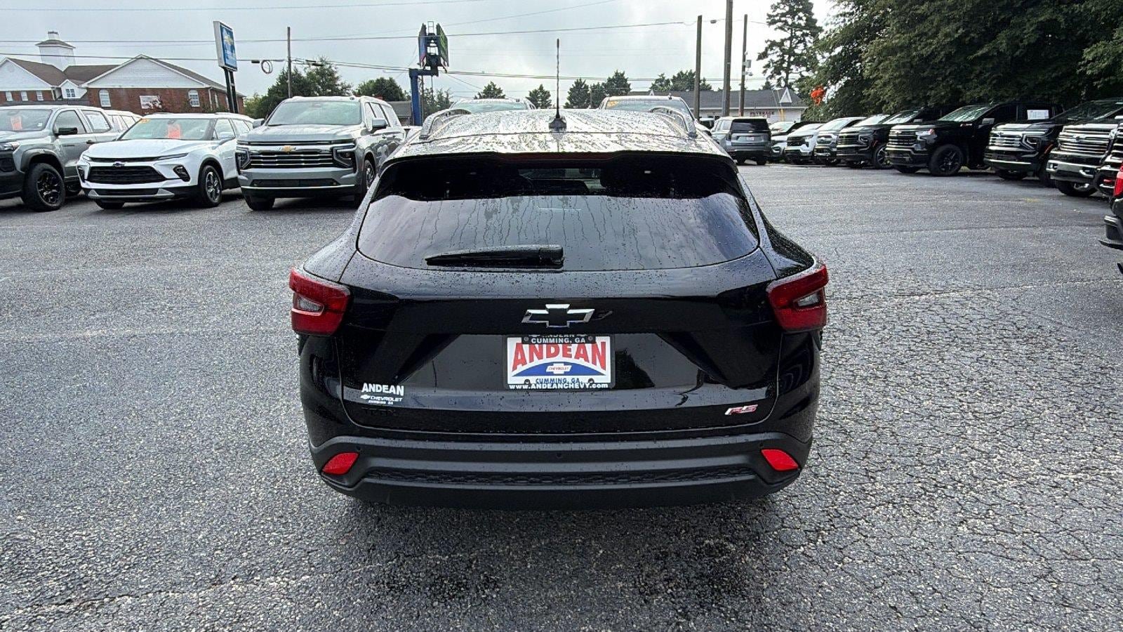 New 2026 Chevrolet Trax LT w/ Driver Confidence Package FWD image 9