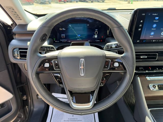 Used 2025 Lincoln Aviator Reserve w/ Equipment Group 201A image 41