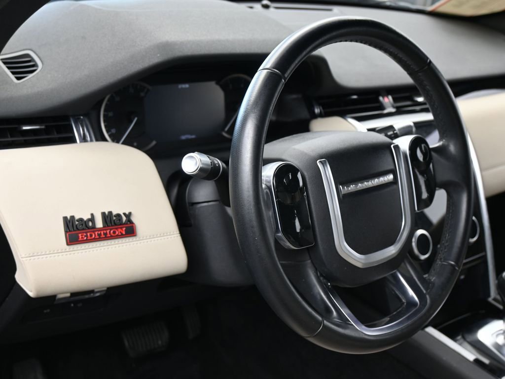 Used 2020 Land Rover Discovery Sport image 15