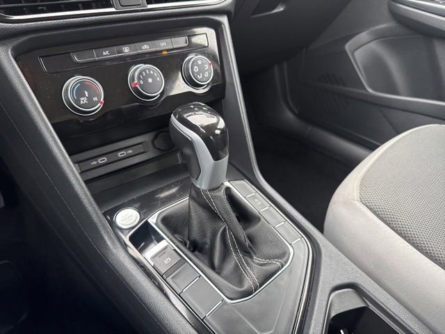 Used 2024 Volkswagen Taos S image 13