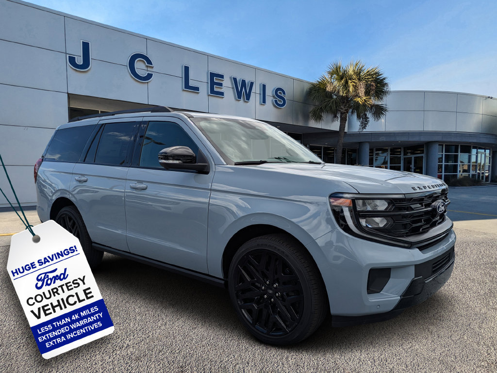 New 2027 Ford Expedition Platinum w/ Stealth Performance Package