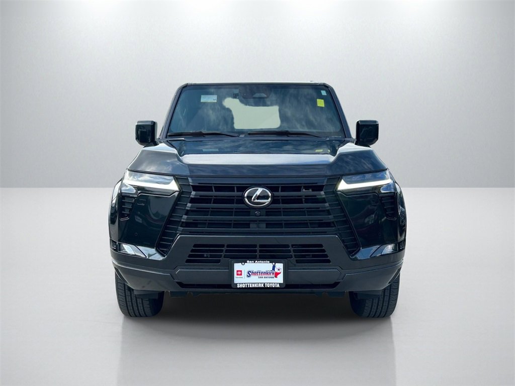 Used 2025 Lexus GX 550 image 2