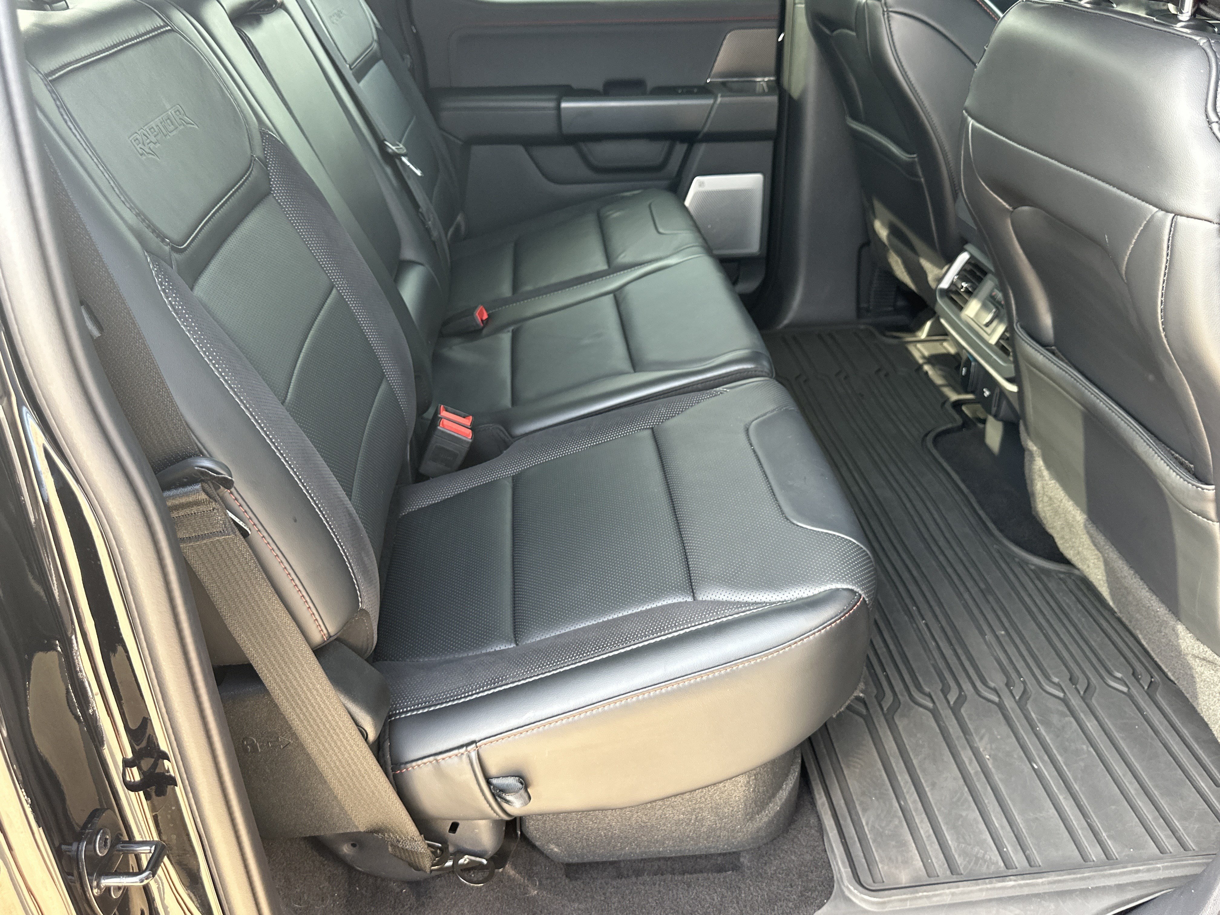 Used 2024 Ford F150 Raptor AWD/4WD image 16