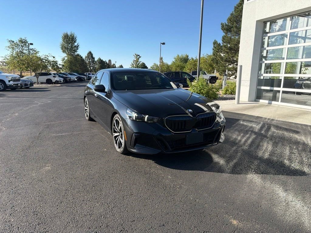 Used 2024 BMW 540i xDrive w/ Premium Package AWD/4WD image 7