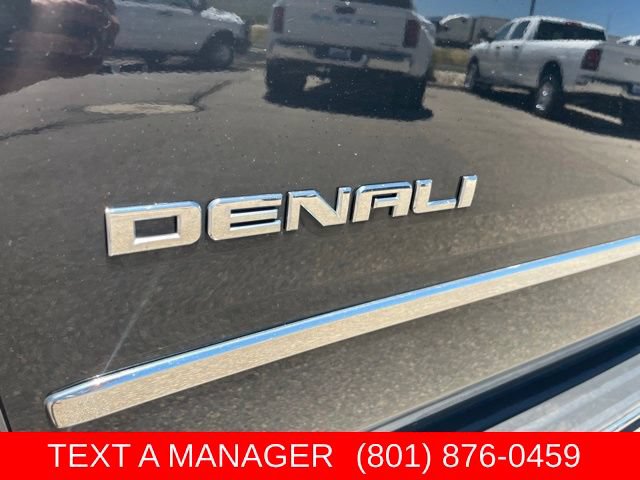 Used 2019 GMC Yukon Denali AWD/4WD image 9