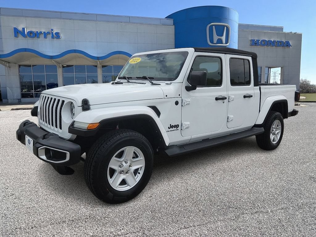 Used 2022 Jeep Gladiator Sport AWD/4WD image 2
