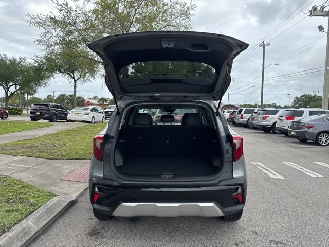 Used 2025 Kia Seltos S FWD image 18