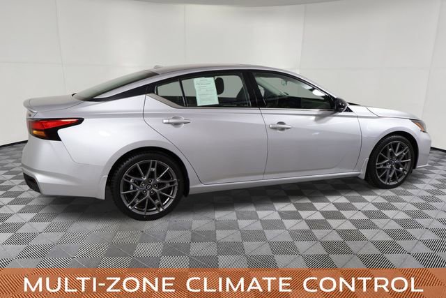 Used 2023 Nissan Altima 2.0 SR image 5