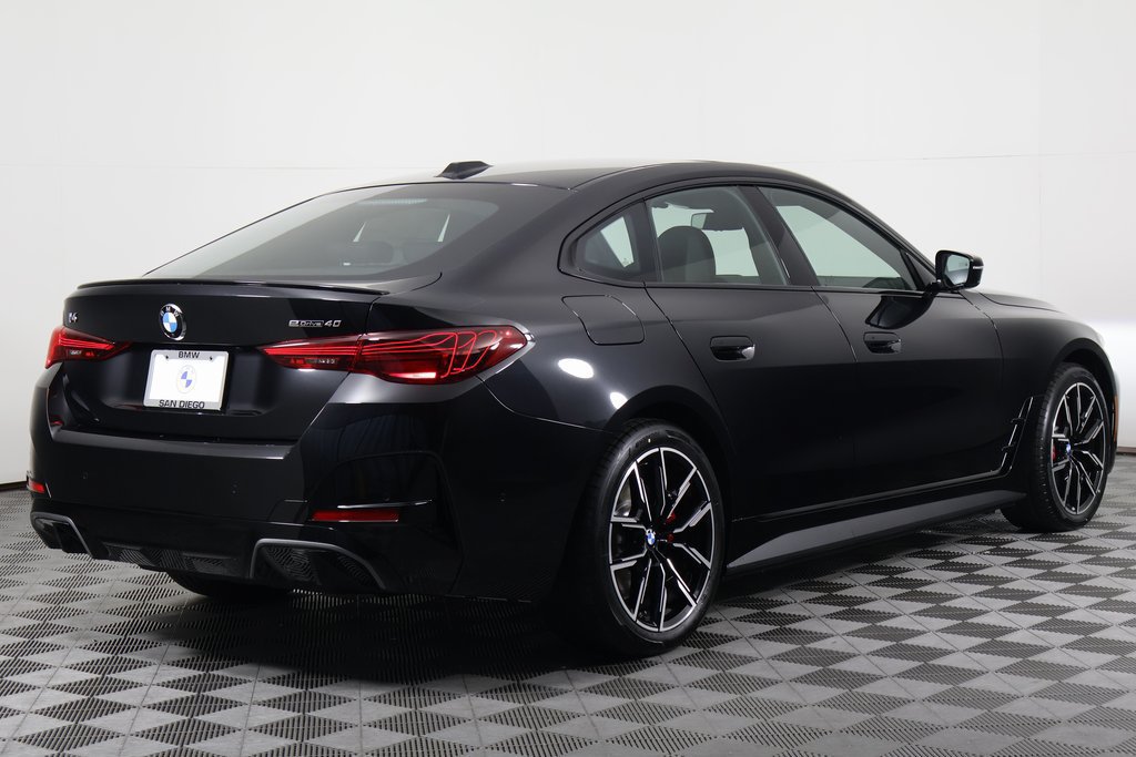 New 2026 BMW i4 eDrive40 w/ M Sport Package RWD image 2