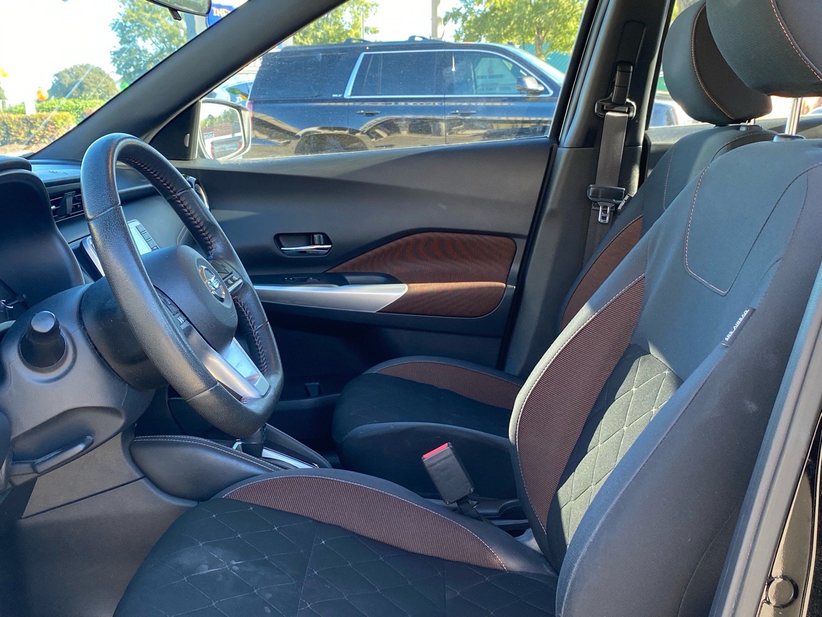 Used 2019 Nissan Kicks SR w/ Exterior Electronics Package FWD image 10