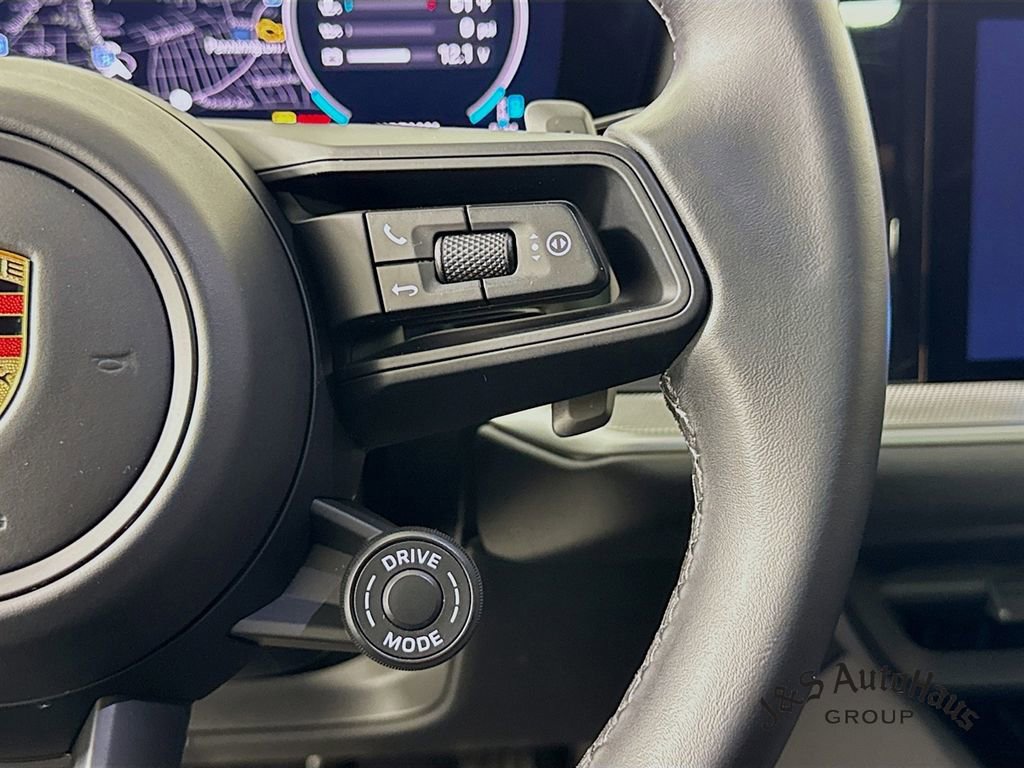 Used 2024 Porsche Cayenne S w/ Premium Package Plus (PP1) image 14