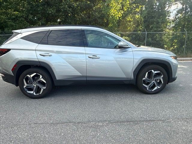 Used 2024 Hyundai Tucson Limited AWD/4WD image 12