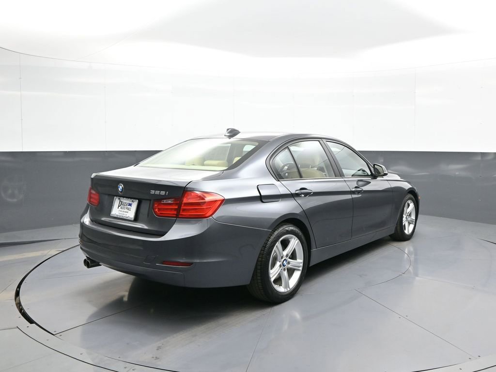 Used 2014 BMW 328i Sedan RWD image 6