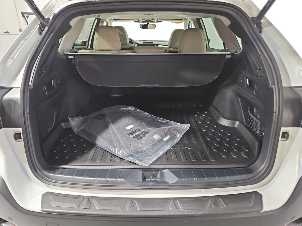 Certified 2025 Subaru Outback Limited image 26