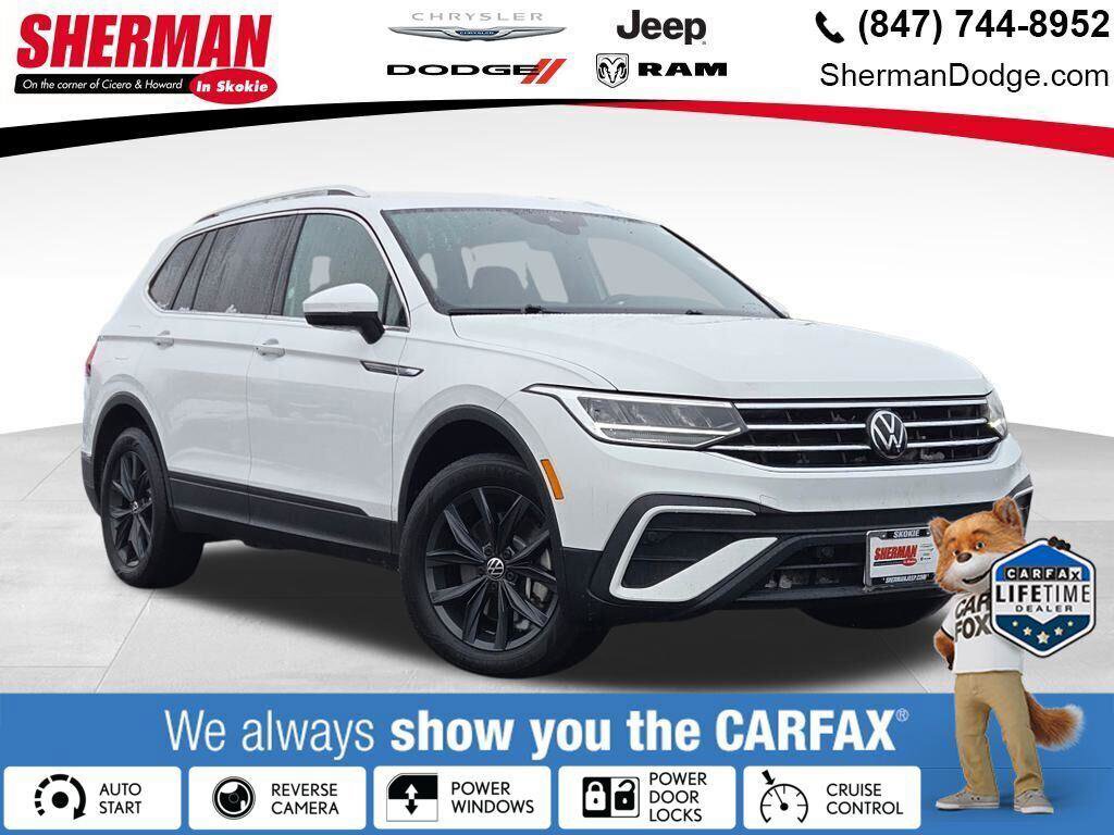 Used 2024 Volkswagen Tiguan SE image 1