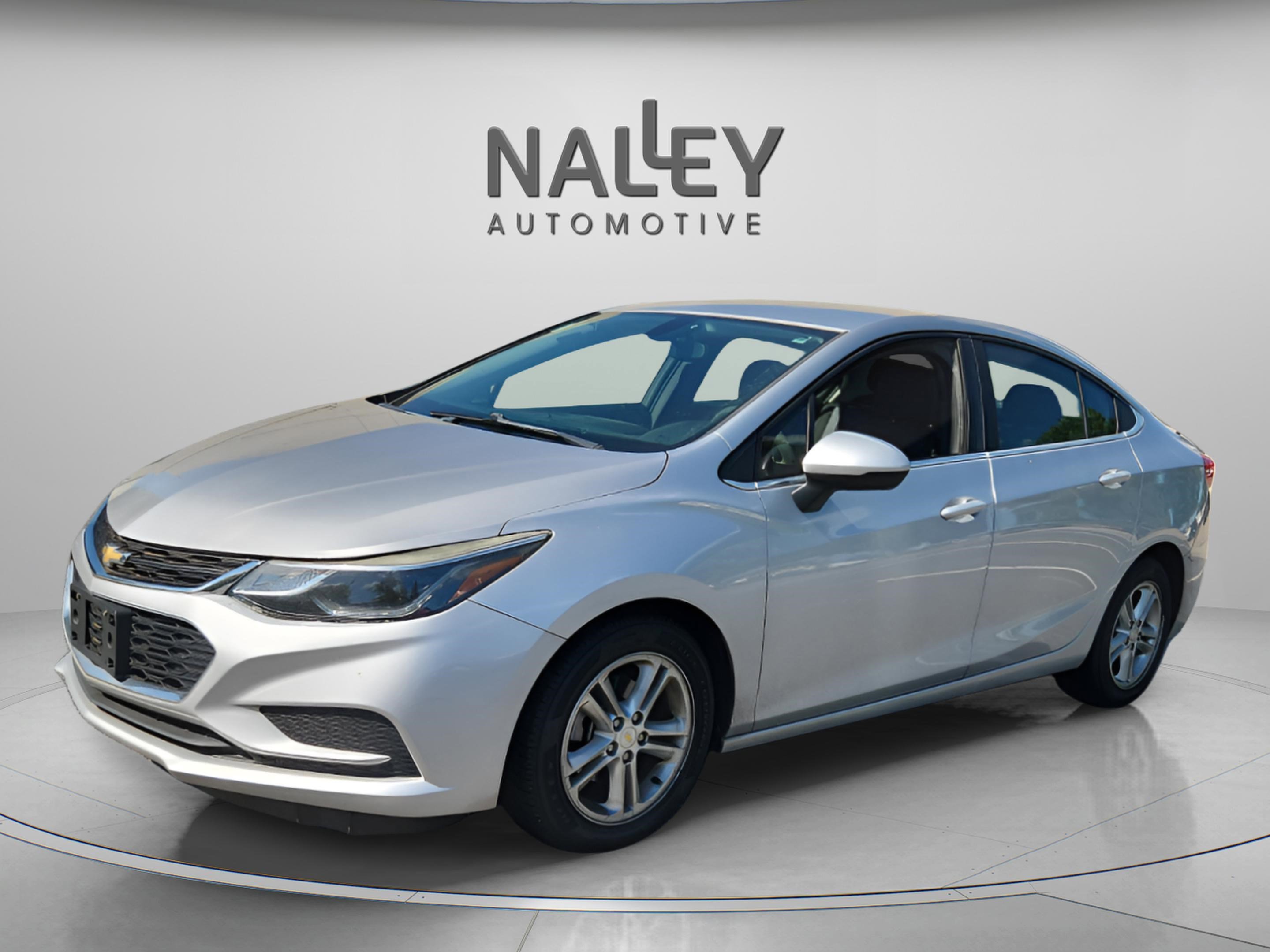 Used 2017 Chevrolet Cruze LT