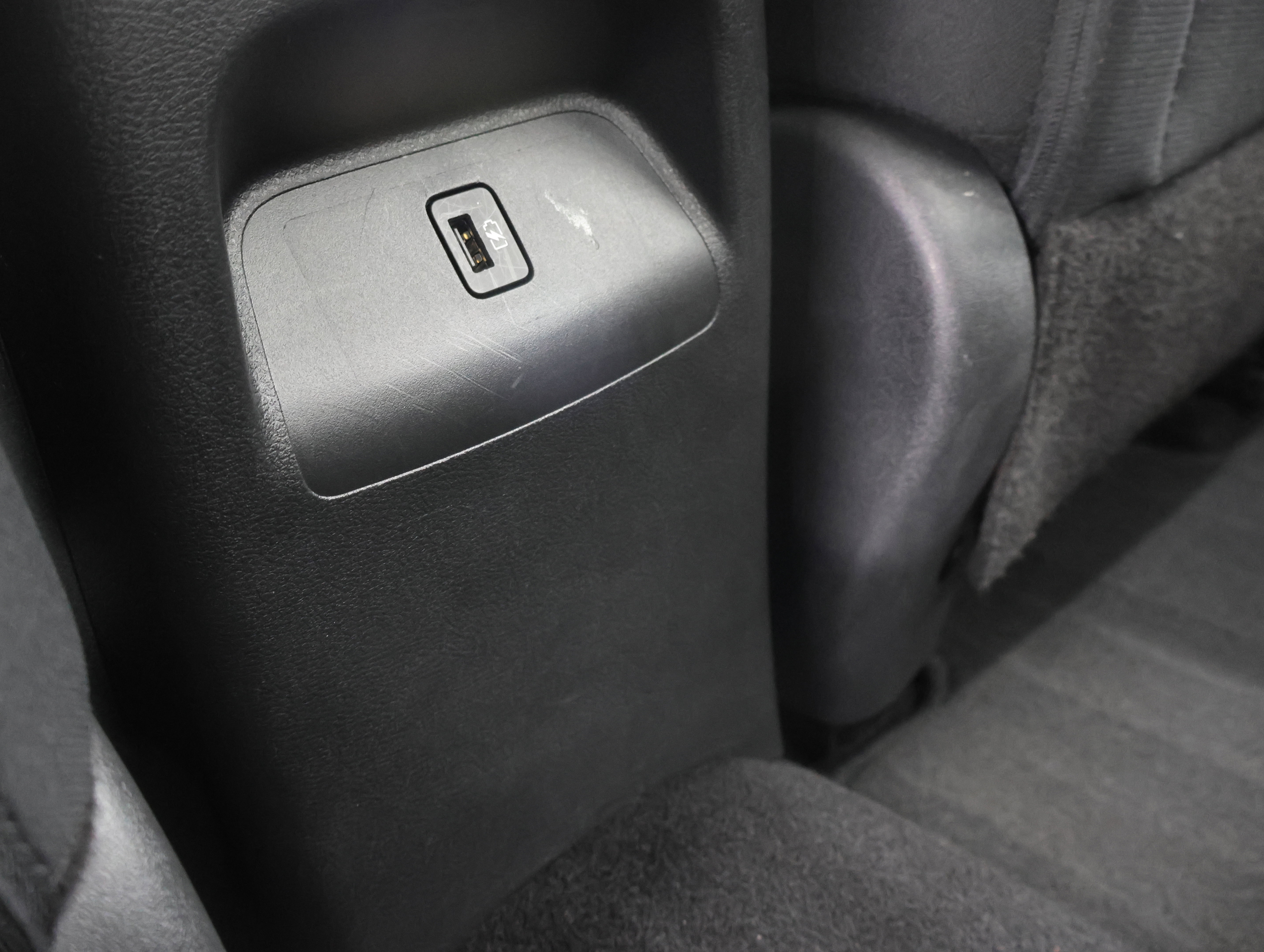 Used 2023 Nissan Sentra SV image 34