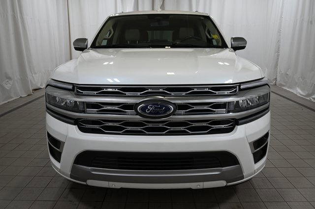Used 2024 Ford Expedition Max Platinum AWD/4WD image 17