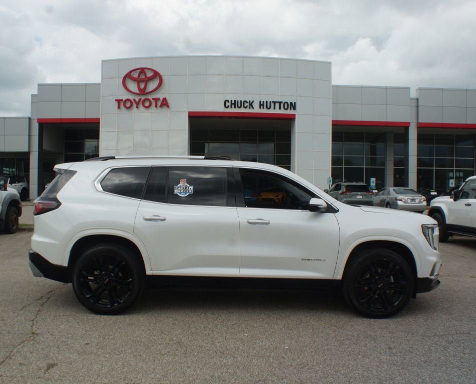 Used 2025 GMC Acadia Denali w/ LPO, Floor Liner Package