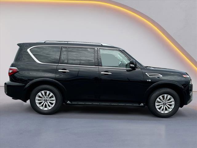 Used 2022 Nissan Armada SV image 3