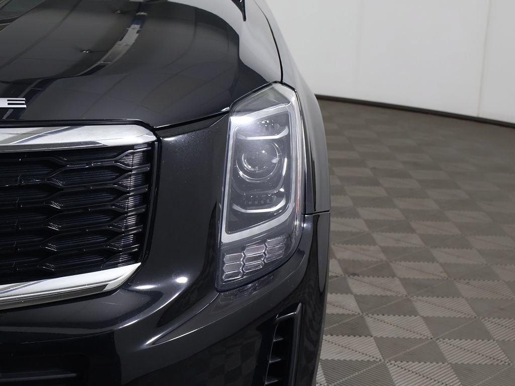 Used 2022 Kia Telluride LX FWD image 14