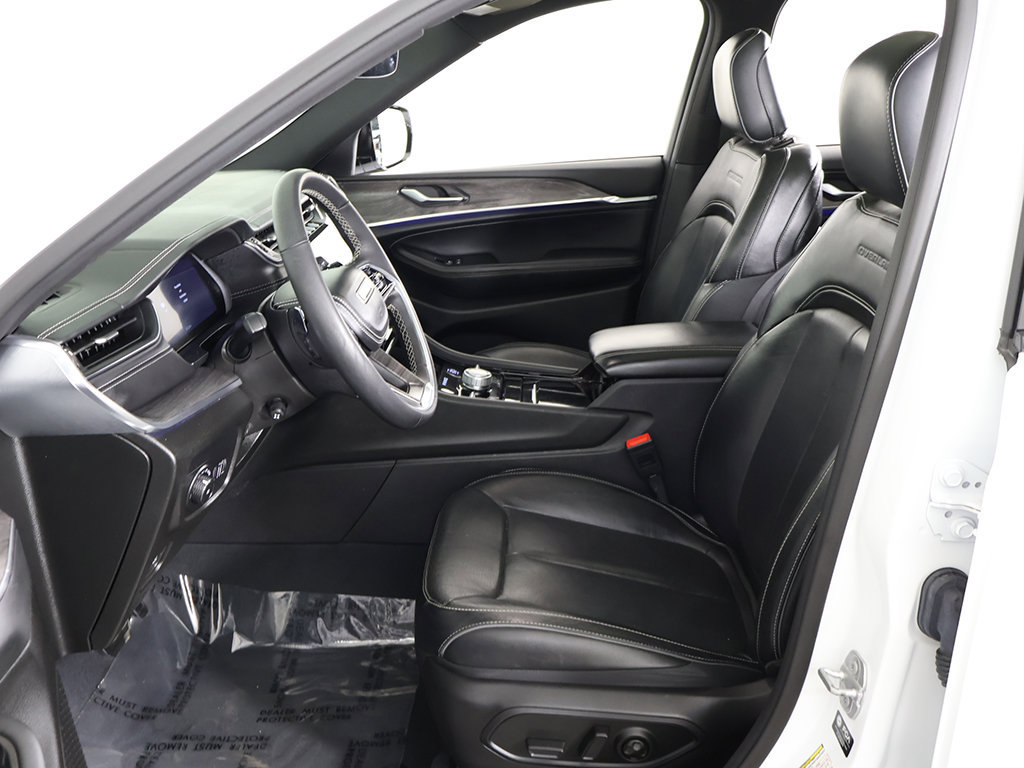 Used 2023 Jeep Grand Cherokee L Overland AWD/4WD image 34