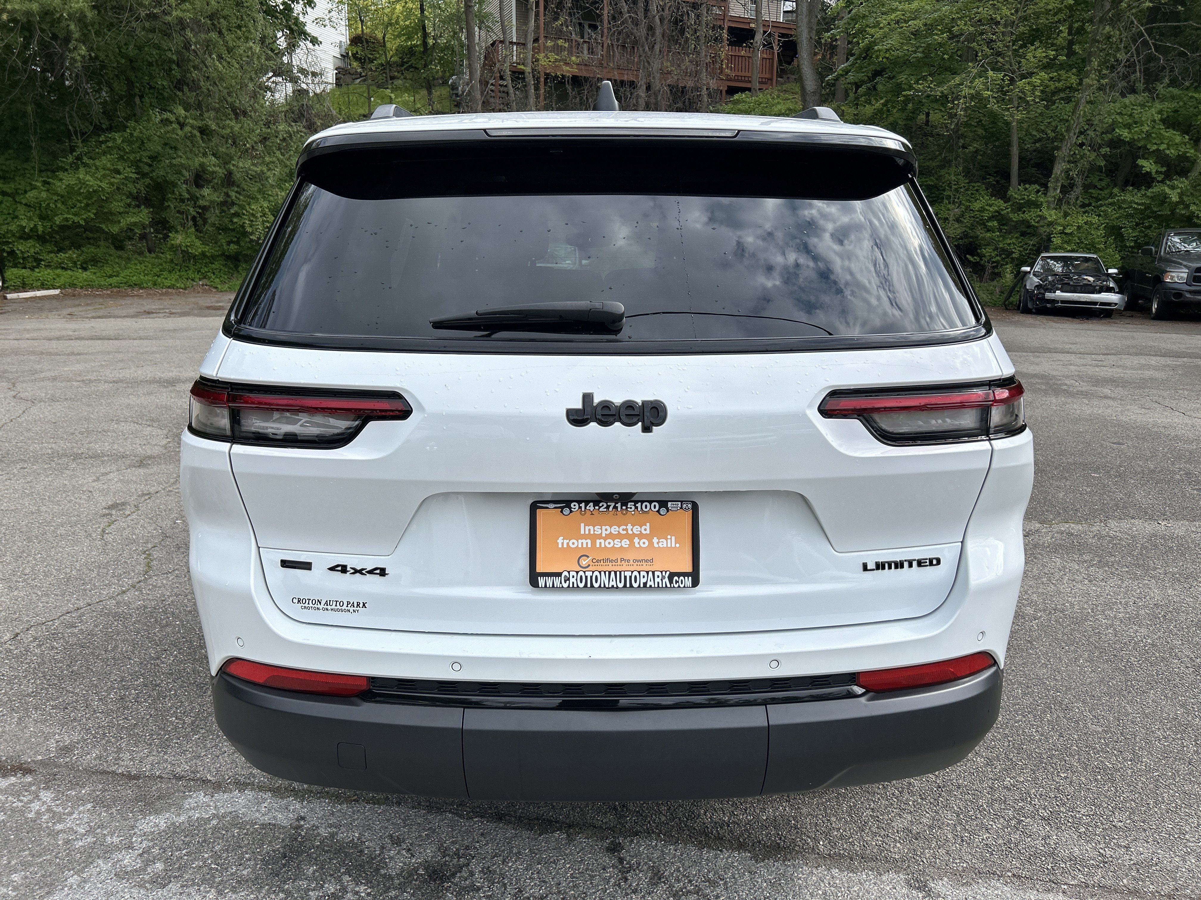 Certified 2023 Jeep Grand Cherokee L Limited w/ Black Appearance Package AWD/4WD image 7