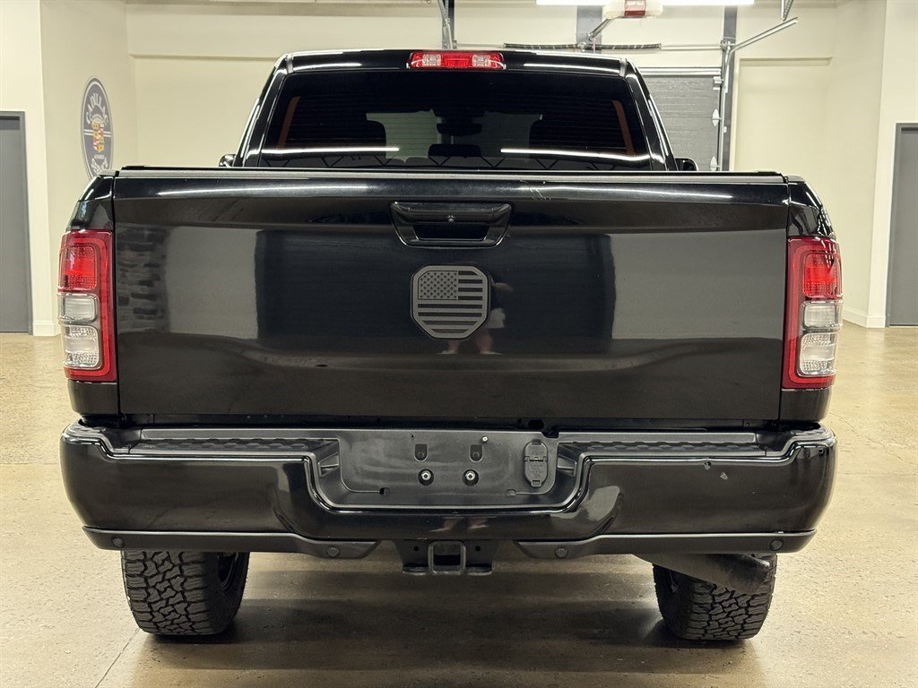 Used 2019 RAM 2500 Big Horn w/ Black Appearance Package AWD/4WD image 11