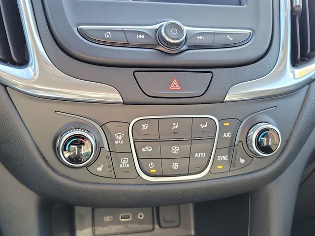 Used 2020 Chevrolet Equinox LT w/ Driver Convenience Package image 35