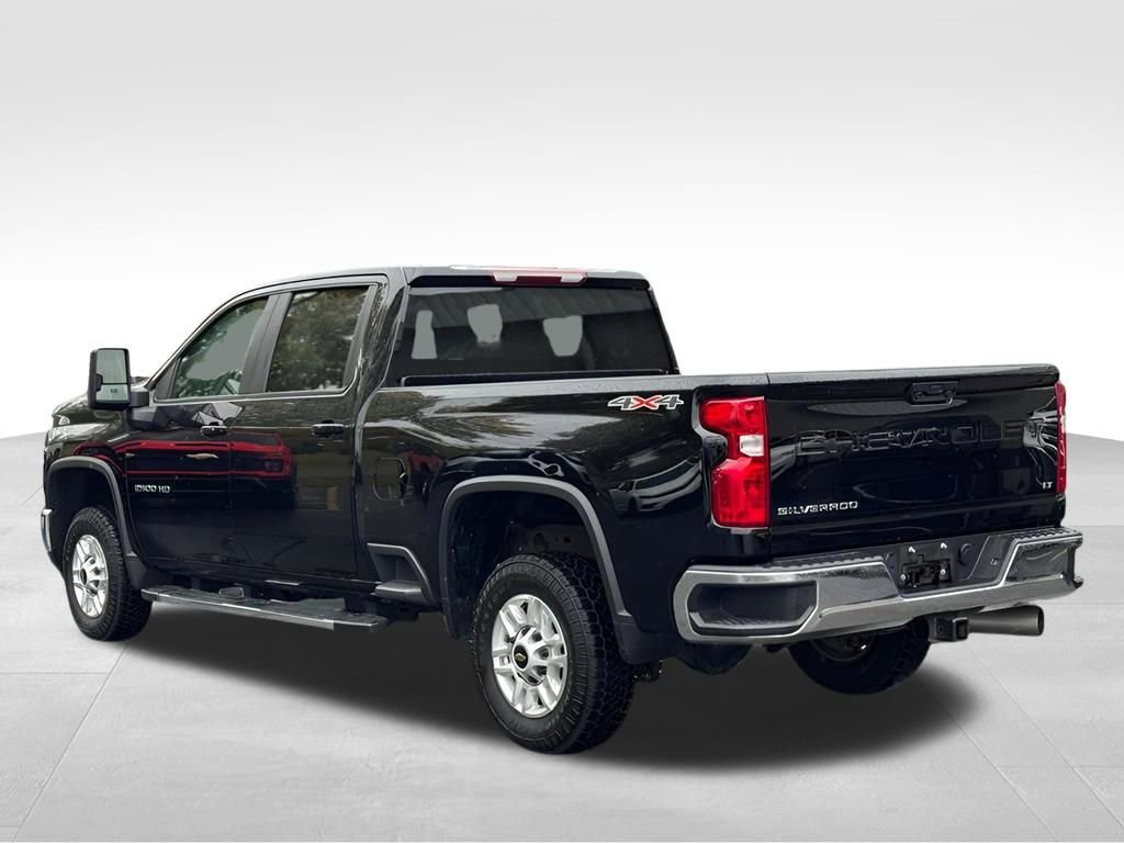 Used 2024 Chevrolet Silverado 2500 LT image 9