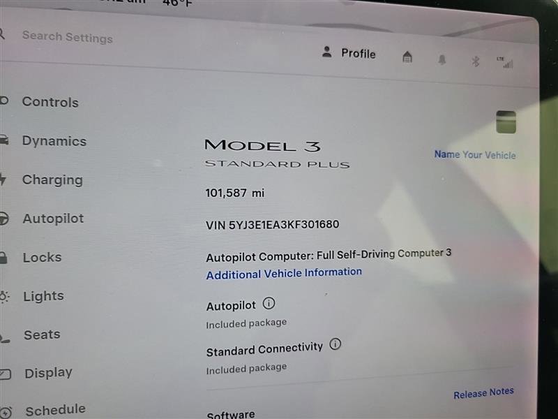 Used 2019 Tesla Model 3 Standard Range Plus image 5