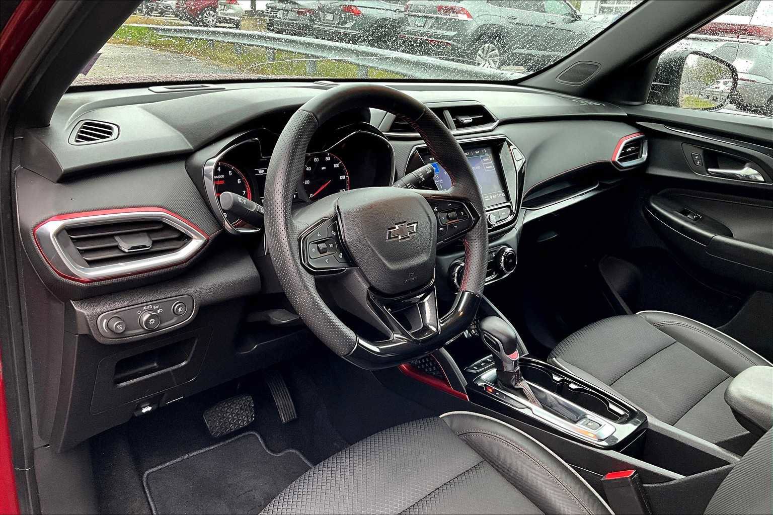 Used 2023 Chevrolet TrailBlazer RS w/ Convenience Package image 33