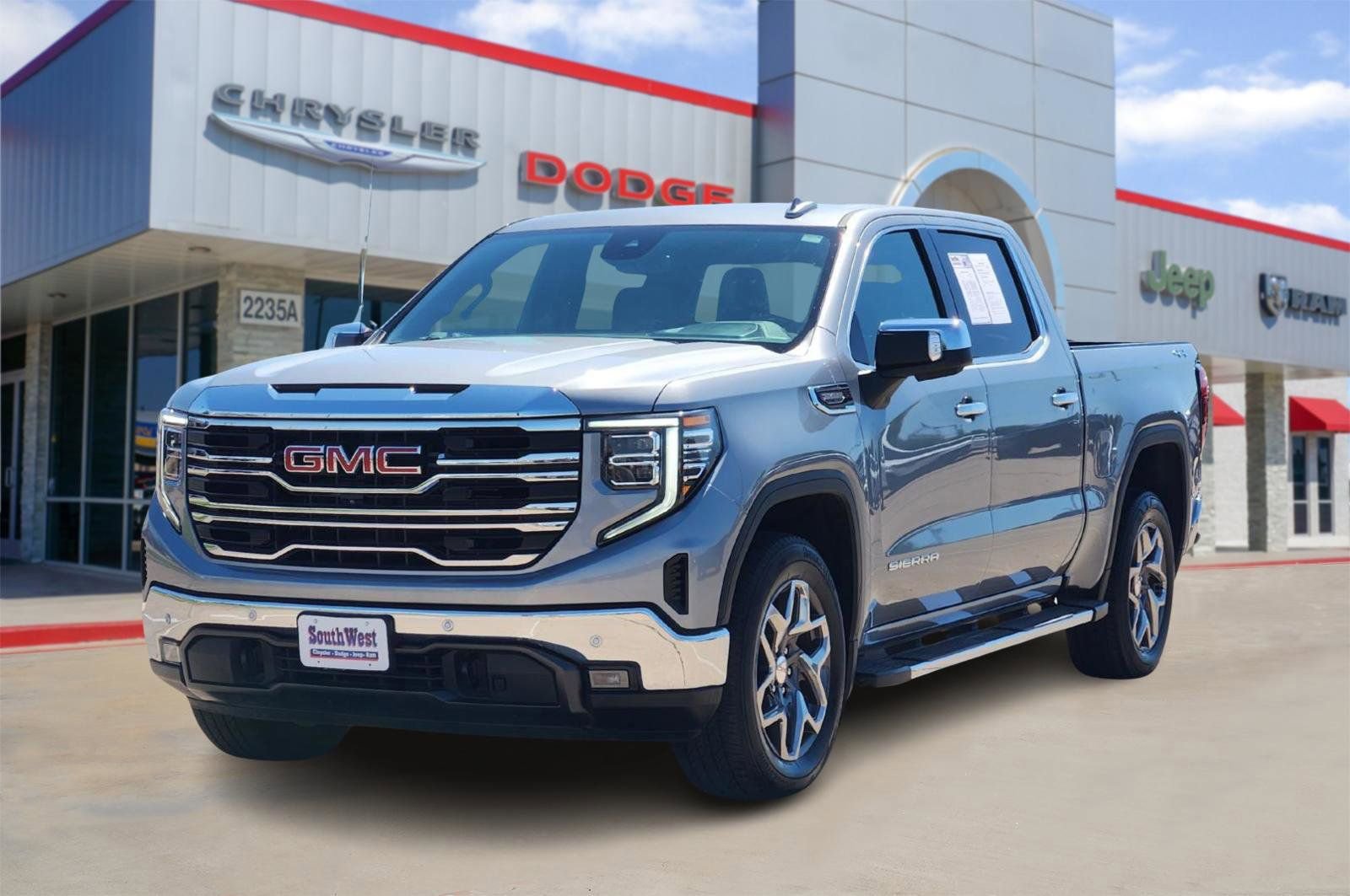 Used 2023 GMC Sierra 1500 SLT video 2