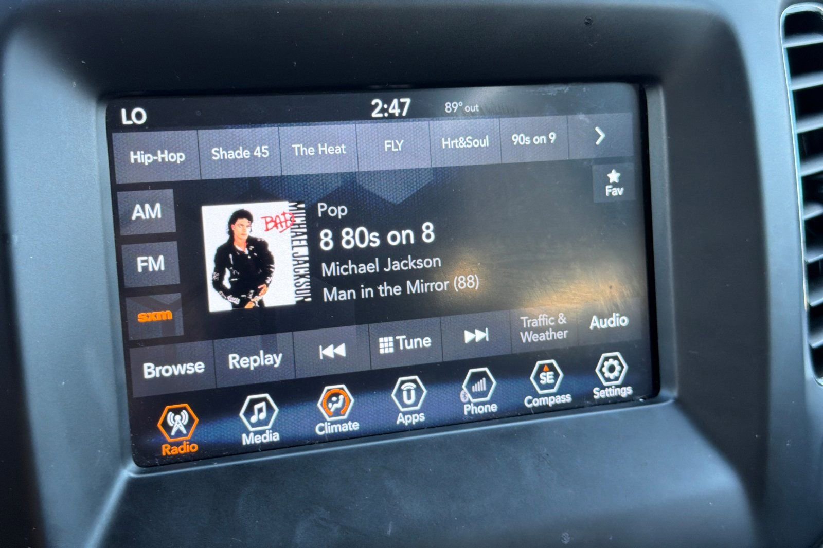 Used 2018 Jeep Compass Sport w/ Tech Group image 17