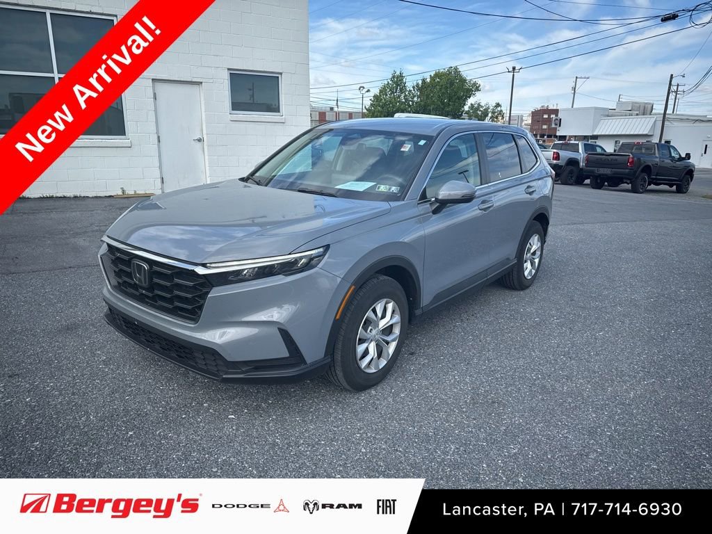 Used 2023 Honda CR-V LX video 1