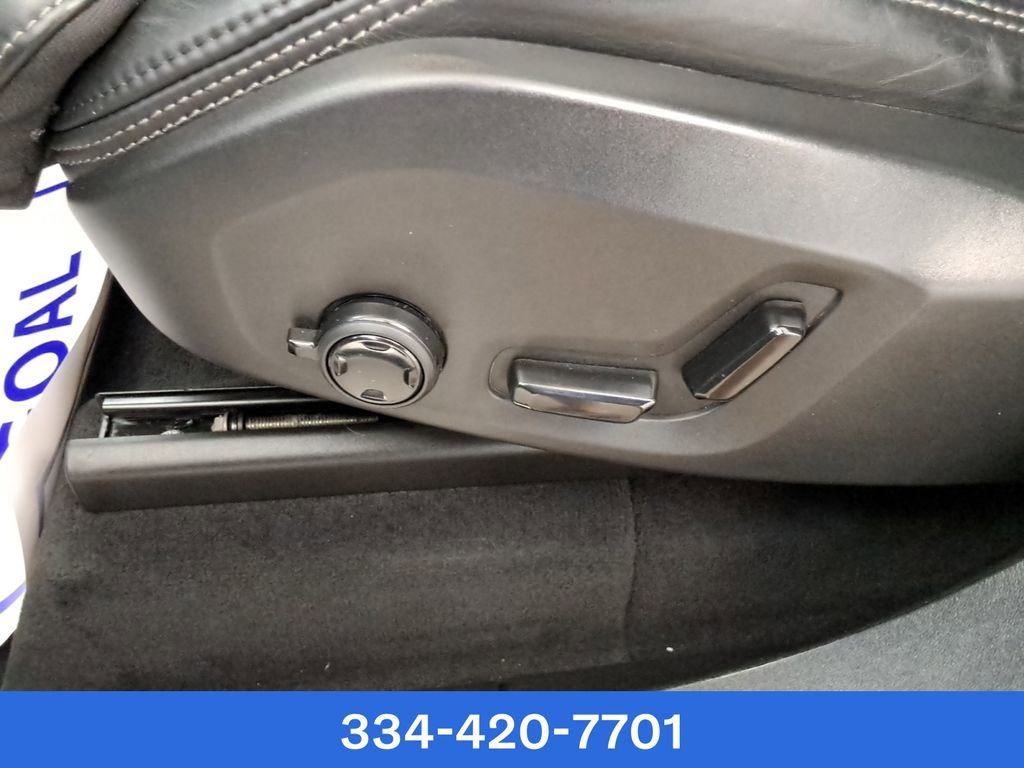 Used 2022 Volvo XC90 T8 Inscription image 24
