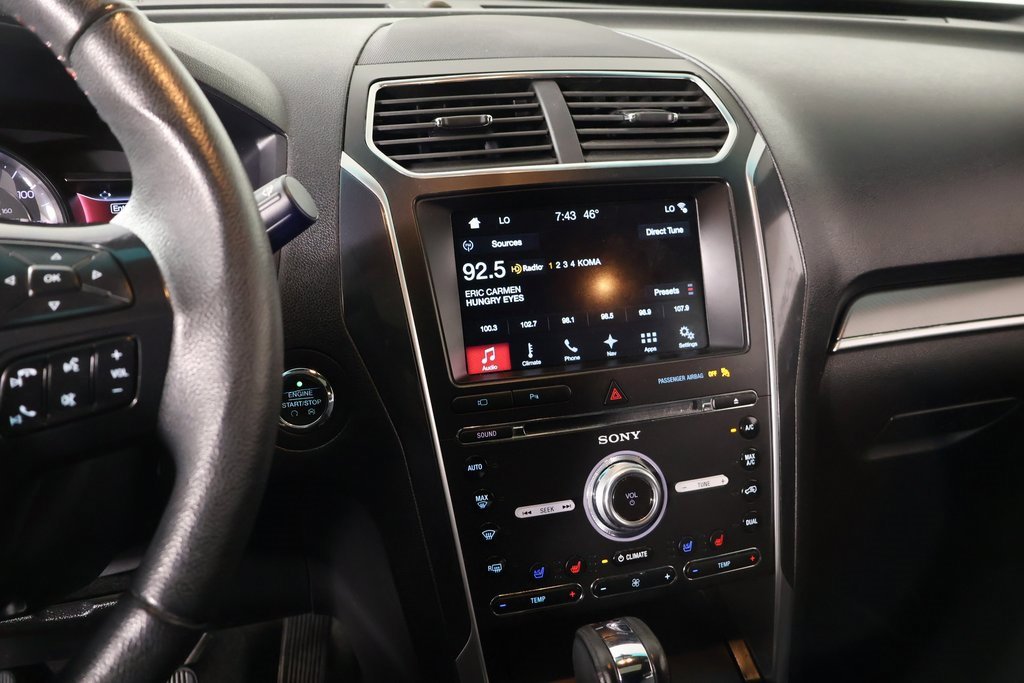 Used 2017 Ford Explorer Sport w/ Equipment Group 401A image 5