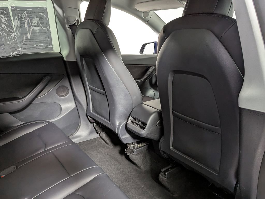 Used 2022 Tesla Model Y Performance AWD/4WD image 39