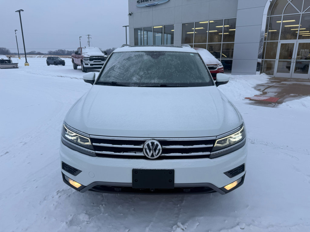 Used 2018 Volkswagen Tiguan SEL Premium image 8