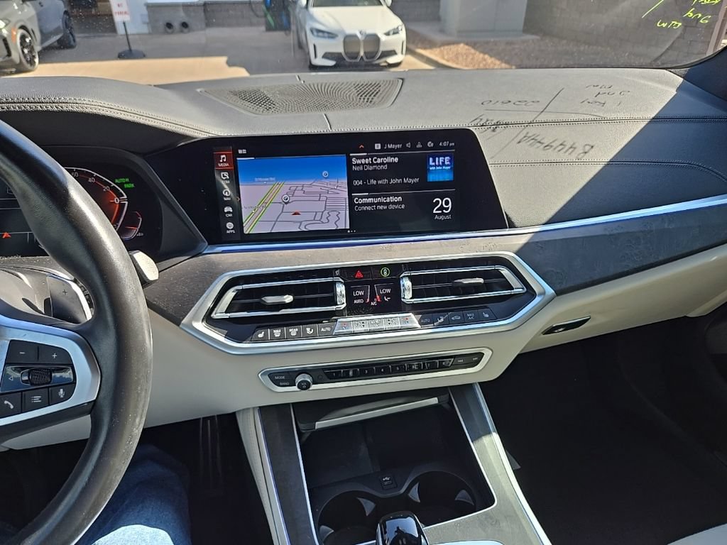 Certified 2023 BMW X5 xDrive40i w/ M Sport Package AWD/4WD image 11