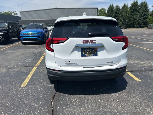 Used 2018 GMC Terrain SLE AWD/4WD image 3