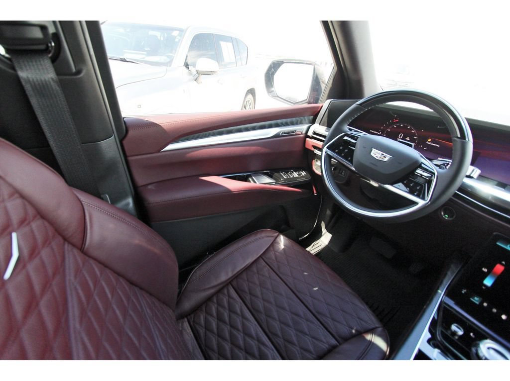 New 2026 Cadillac Escalade ESV Sport w/ Touring Package AWD/4WD image 8