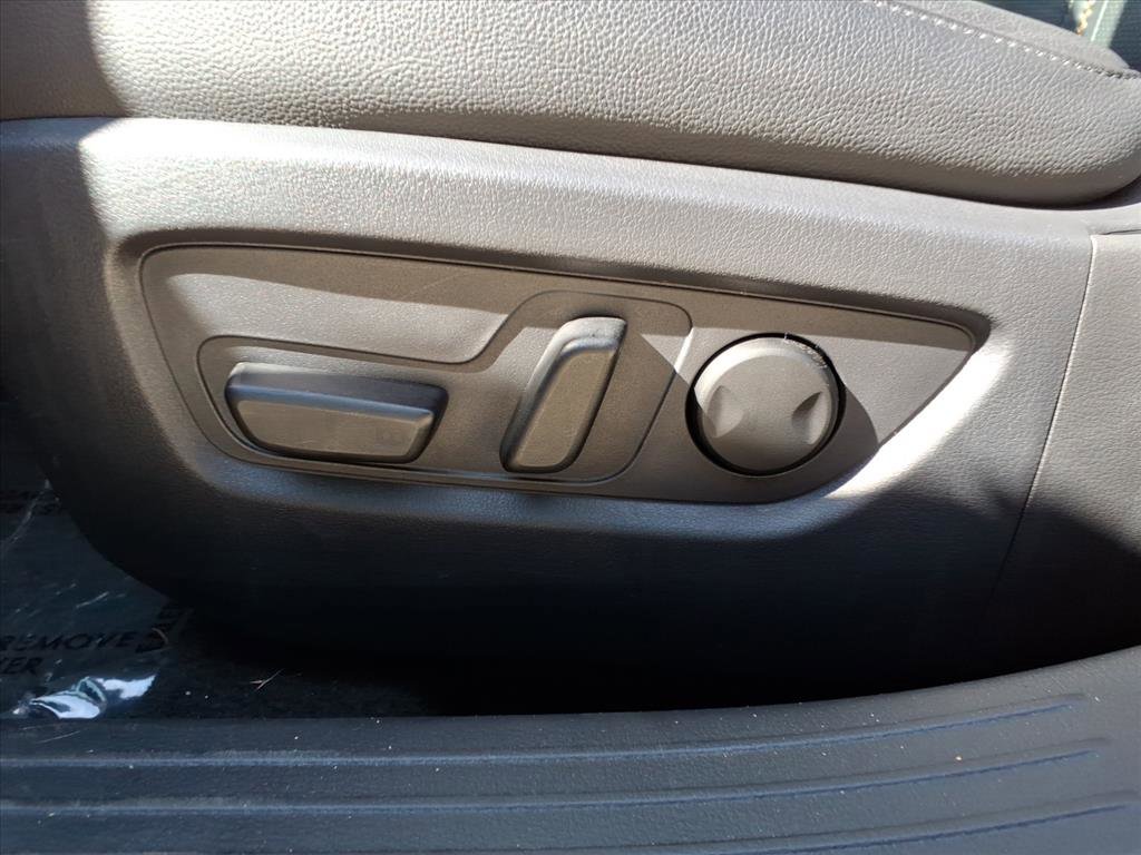 Certified 2023 MAZDA CX-50 2.5 Turbo w/ Weather Package image 12