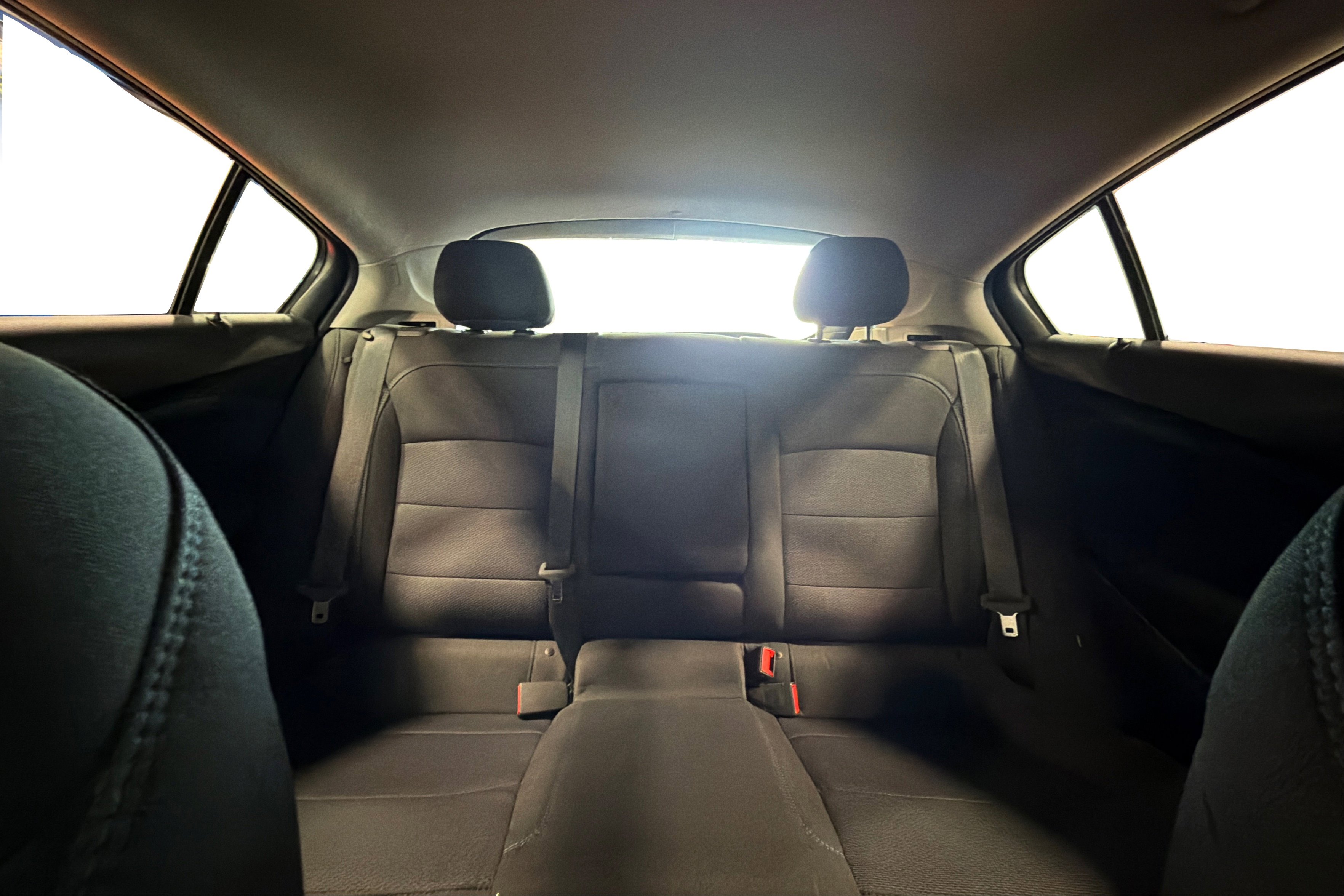 Used 2018 Chevrolet Cruze LT w/ Convenience Package FWD image 40