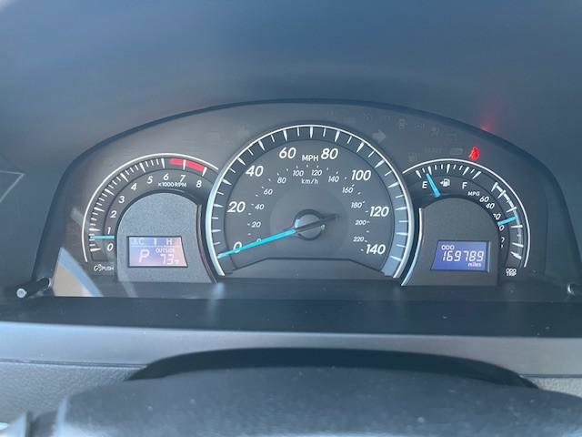 Used 2012 Toyota Camry LE FWD image 8